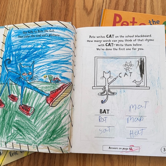 Pete the Cat Children's Book Set - Picture 14 of 16